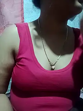 Ayshareya_baby élő XXX-chatje