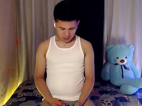 horny_levi Obrolan Langsung XXX