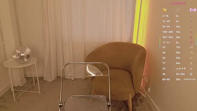 Chat XXX en directo de hidden_charm_