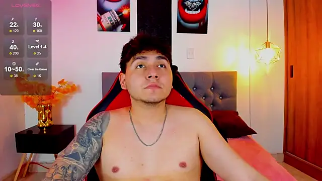 Nicolas_James_Sc Webcam-Show