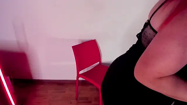 RossMildreyのライブXXXチャット