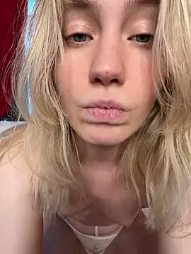 LovelyMiu Chat XXX in diretta