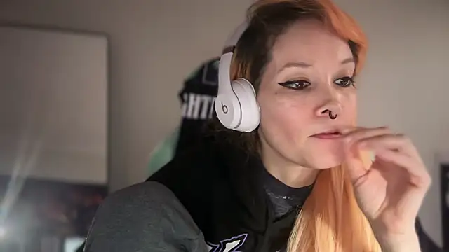 FRRANNKIE: απευθείας συνομιλία ΧΧΧ