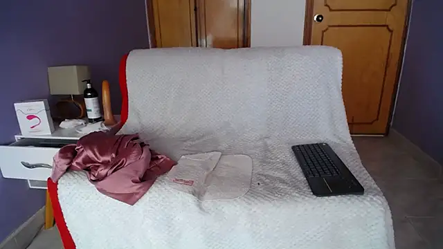 sophia_ny – Live XXX-chat