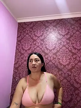 juliana_diazのライブXXXチャット