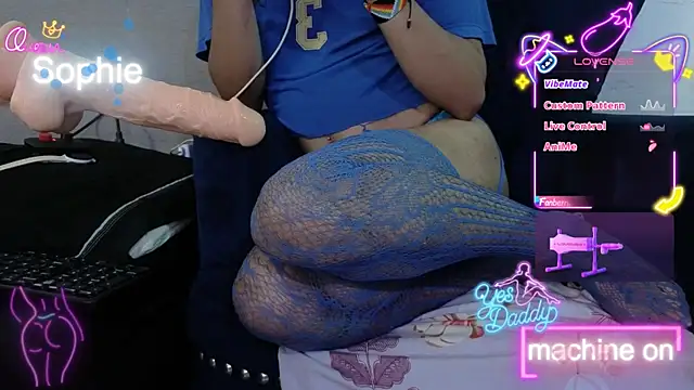 Sophiehuntress webcam show