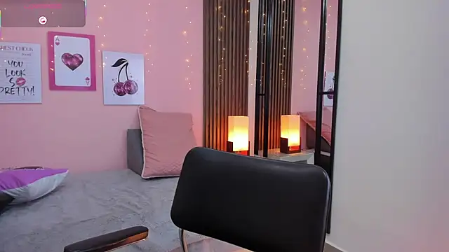 alina_martinelli élő XXX-chatje