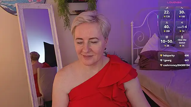 Chat +18 de Nika_Smit ao vivo