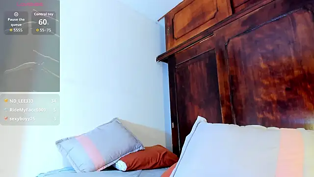 Coral_w10 Live XXX-chat