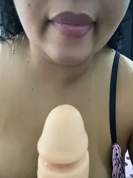 Chatroom XXX en direct de Bigostosa