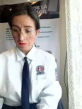 Valentina--1's Live XXX Chat