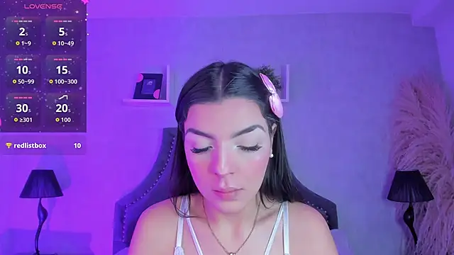 KarelyMitchel élő XXX-chatje