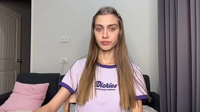 SonyaSweety 即時 XXX 聊天