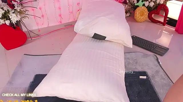 XXX chat uživo modela ohyesly_