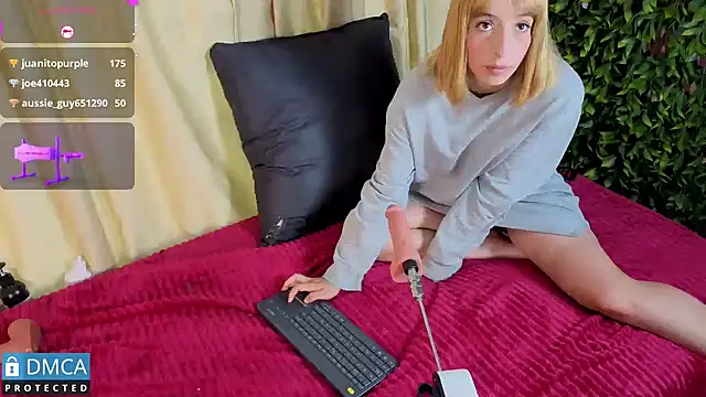 Онлайн чат XXX nena_cupcake_