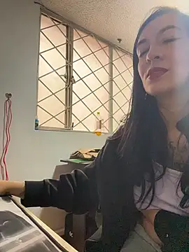 Chatroom XXX en direct de SALOME_KORLAND