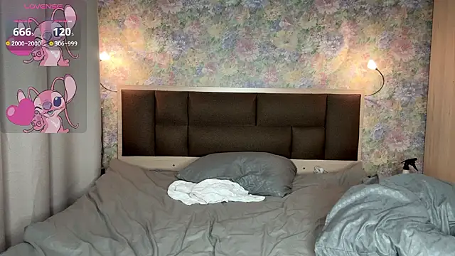 LoraDavi Pertunjukan Webcam