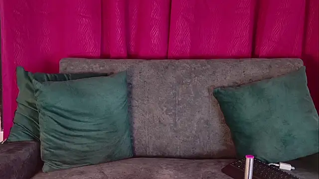 Genesis_Montenegro_OA's Live XXX Chat