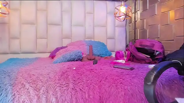 Nara_belen Adlı Modelin Canlı XXX Sohbeti