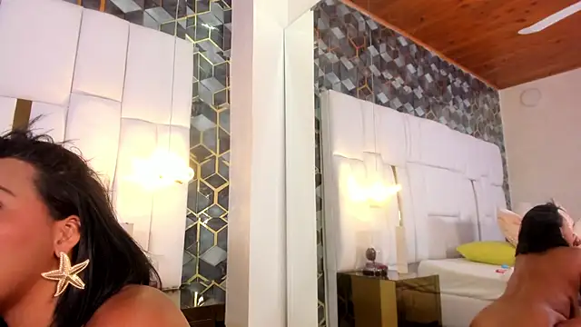 Chat +18 de lia_mariana ao vivo
