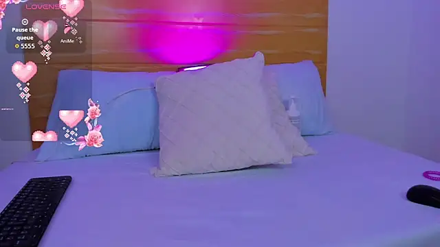 Czat XXX na żywo – kitty_sweeety_