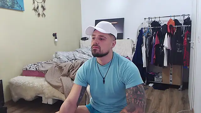 Sembang XXX Secara Langsung Tiberius_hunk