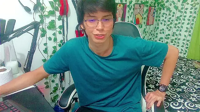 Czat XXX na żywo – Andy_gray