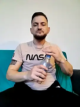 Chat +18 de KingOfKingsX ao vivo