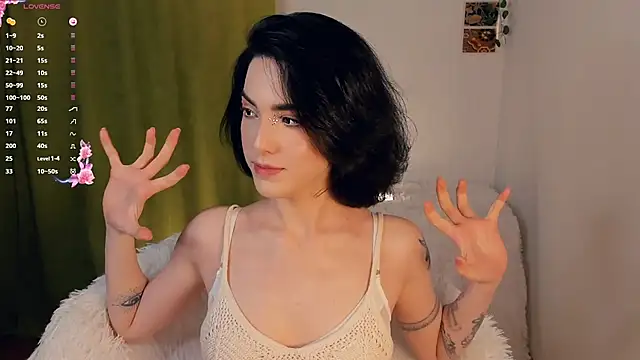 lunar_spark's Live XXX Chat