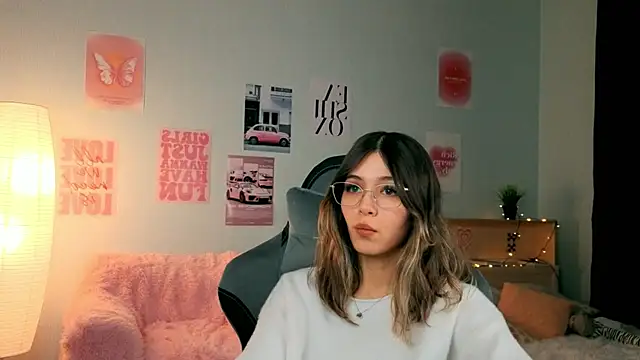 Chat +18 de dinnerwithflowers ao vivo