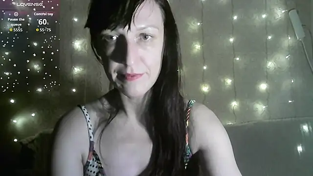 XXX chat uživo modela MarieODahliaS