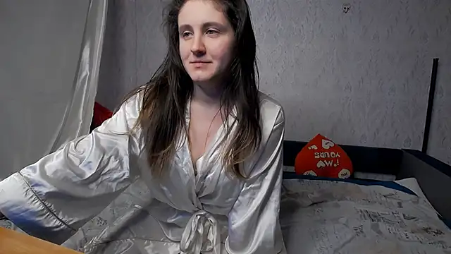 XXX chat uživo modela Holliy_Cooper