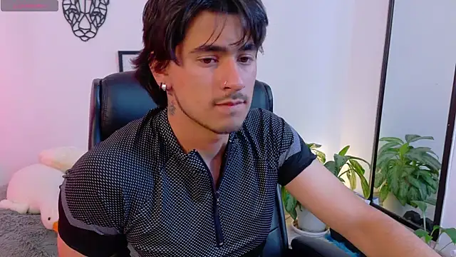 Živý XXX chat Elian_savoy