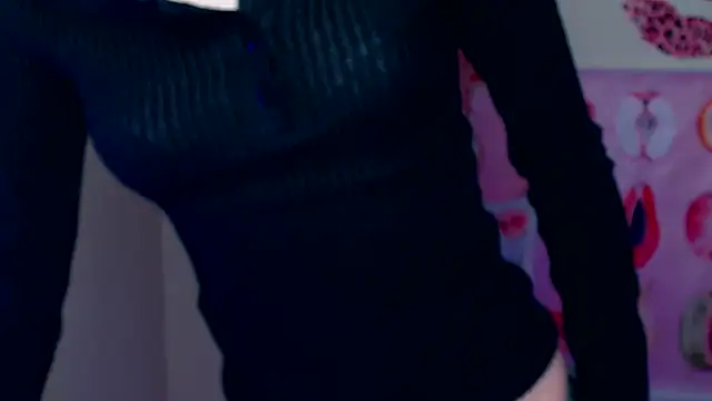 _SusieSu_ Live XXX-chat