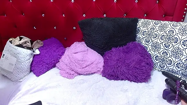 Ariasmithog – Naživo XXX chat