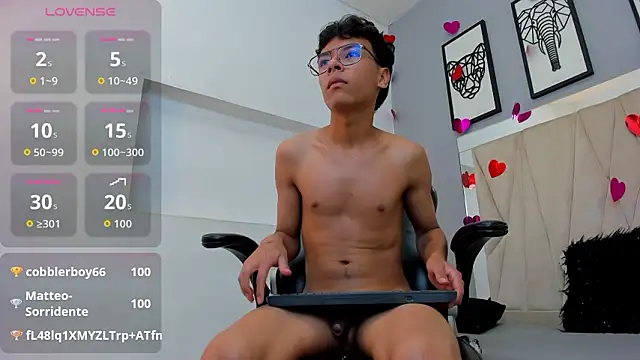 Chat XXX Live adams_bobby