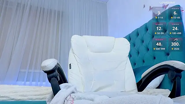 Little__Lunaa élő XXX-chatje