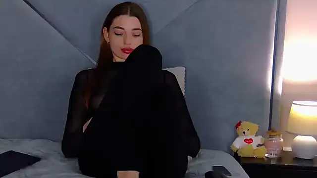 دردشة NicoleRosss الجنسية المباشرة