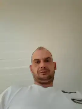 Show modela ondlaniej na web-kameri