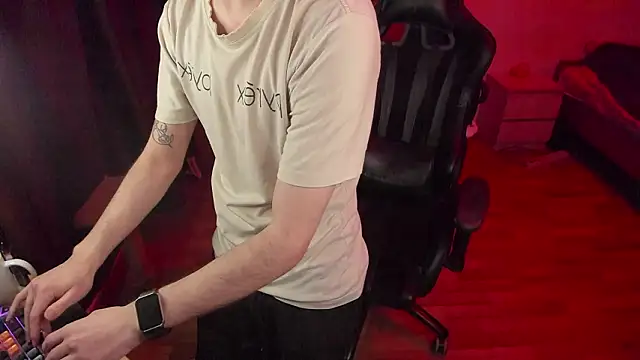 teelimata: онлайн-секс-чат