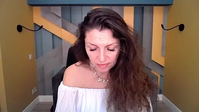 EllaLong Obrolan Langsung XXX