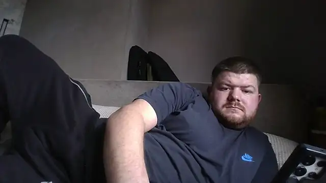 XXX chat uživo modela Come4fun25