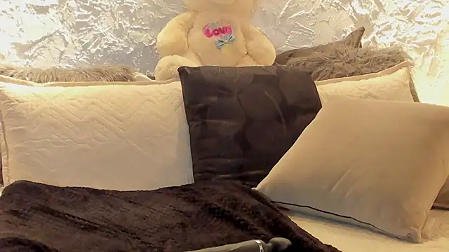 joselin_rouse Adlı Modelin Canlı XXX Sohbeti