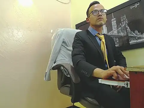 Oswalldo__ 现场XXX聊天