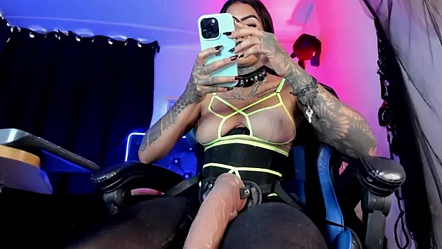 deborah_tatto Obrolan Langsung XXX