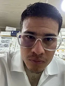 Latin_Paisa_Boy – Naživo XXX chat