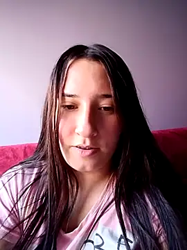 Mysticdooll69 Adlı Modelin Canlı XXX Sohbeti