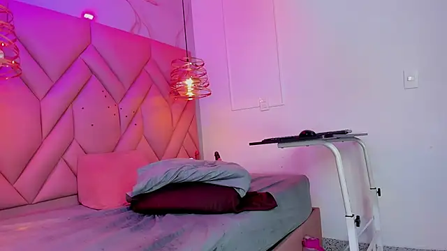 Ibbie_drastic Chat XXX in diretta