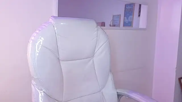 bluee_hazell's Live XXX Chat