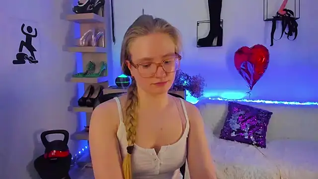 NancyHottie Chat XXX in diretta